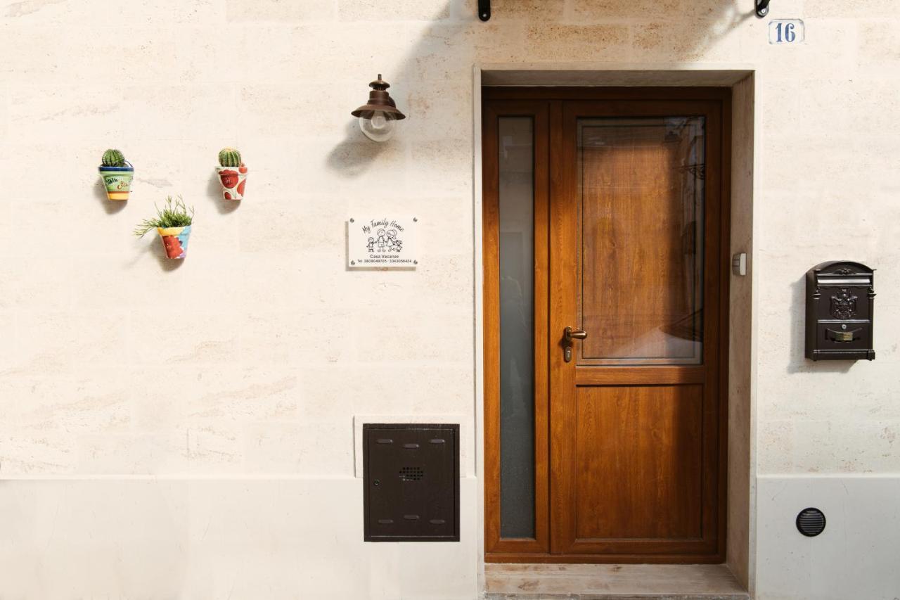 My Family Home Francavilla Fontana Exterior photo
